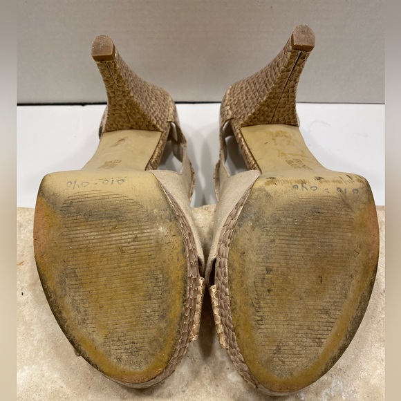 Franco Sarto Sulu Beige Sueded Leather Snake Print Peep Toe Platform Pumps Sz 10 - Picture 15 of 16